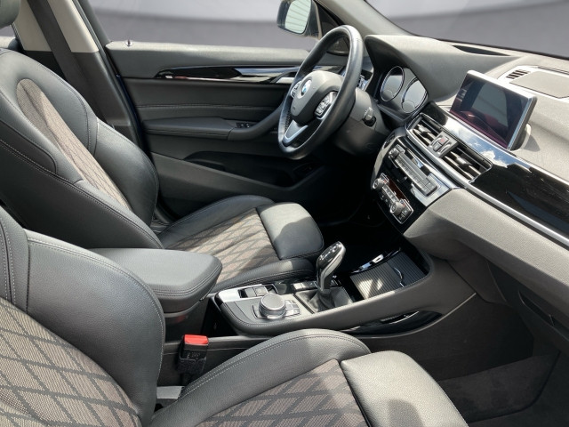 Bild 10: BMW X1 sDrive18i F48 B38