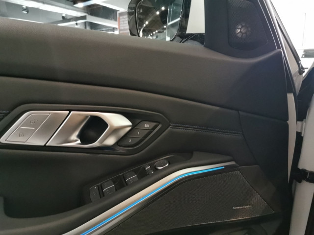 Bild 6: BMW 320e Limousine G20 XB1
