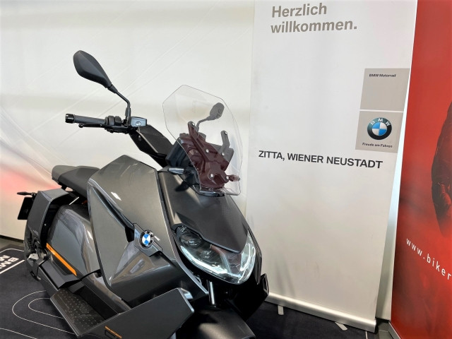 Bild 9: BMW Motorrad CE 04