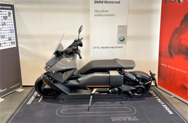 Bild 2: BMW Motorrad CE 04