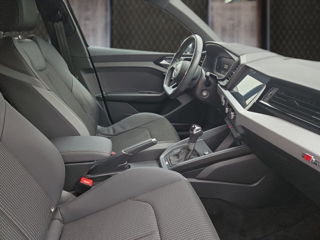 Bild 9: Audi A1 SB 30 TFSI S-tron