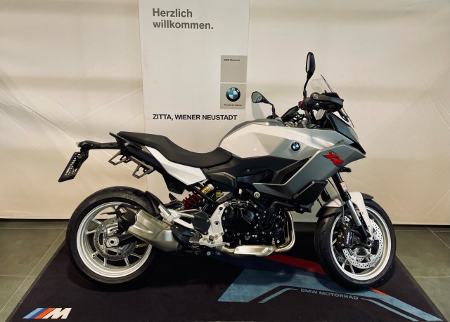 Bild 1: BMW Motorrad F 900 XR