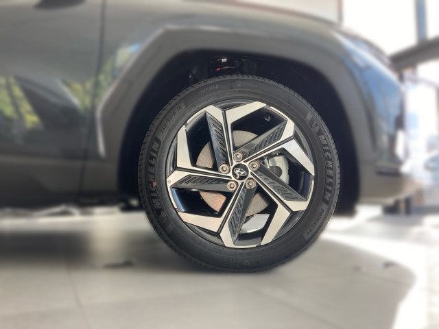 Bild 9: Hyundai Tucson NX4 Prestige Line 1,6 T-GDi HEV 4WD AT