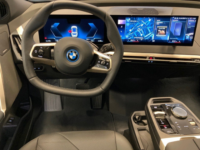 Bild 6: BMW iX xDrive50 I20 XE2
