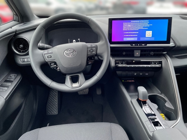 Bild 6: Toyota C-HR - 1,8 l  Hybrid 4x2 Active Drive CV