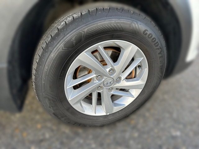 Bild 4: Hyundai Tucson 1,6 CRDi 4WD MT GL