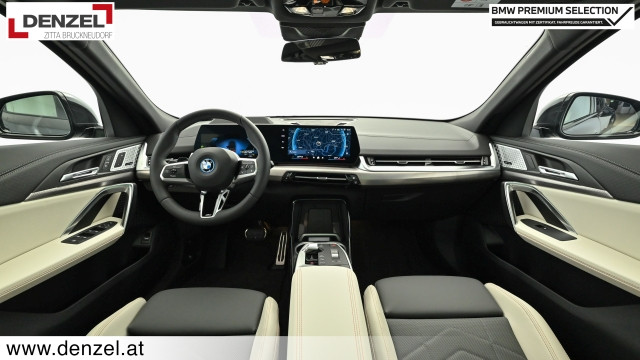 Bild 5: BMW iX2 xDrive30 U10