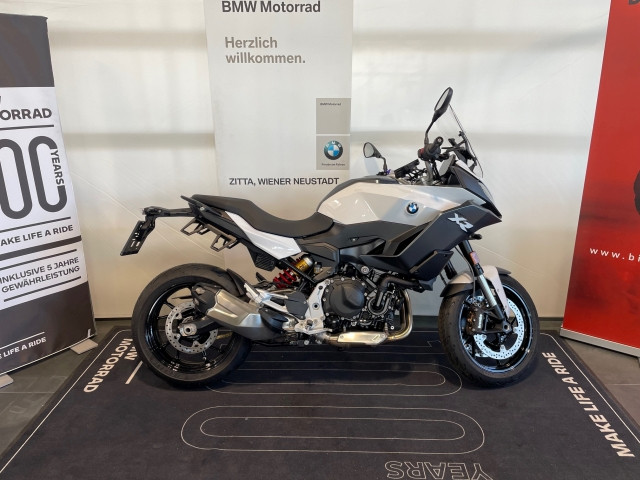 Bild 1: BMW Motorrad F 900 XR