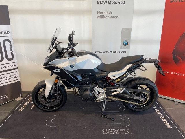 Bild 2: BMW Motorrad F 900 XR