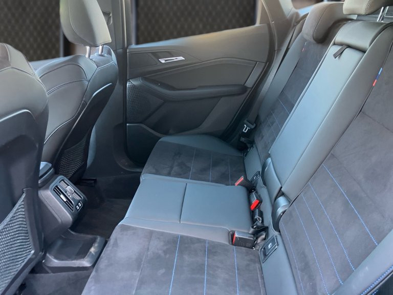 Bild 9: BMW 218d Active Tour B47