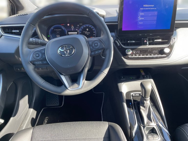 Bild 6: Toyota Corolla 1,8l Hybrid TS Active Drive