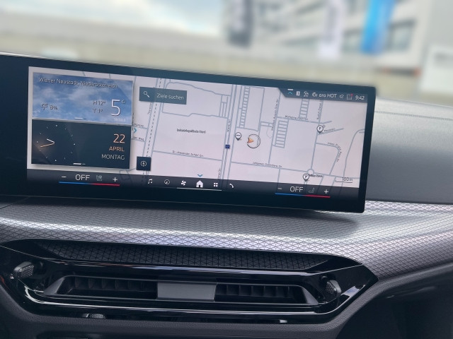 Bild 7: BMW 420i Cabrio G23