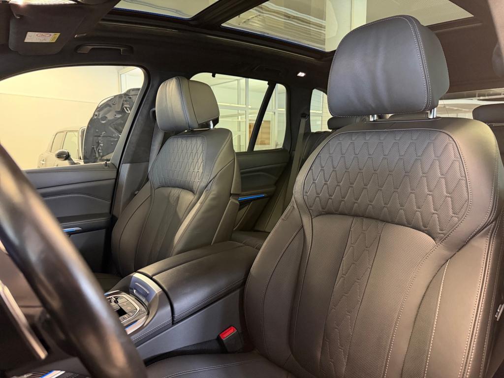 Bild 13: BMW X5 xDrive45e PHEV Au
