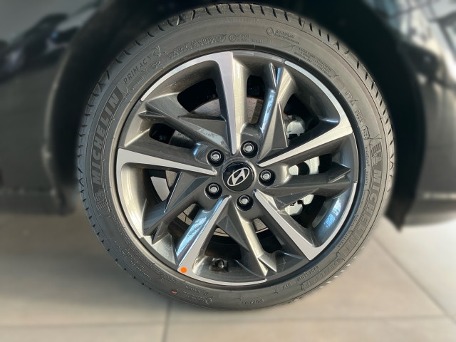 Bild 4: Hyundai i30 Kombi - PD GO Plus 1.0 TGDI