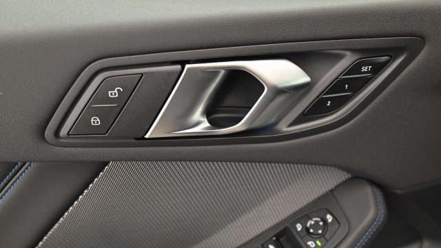 Bild 11: BMW 120i 5-Türer F70 B38