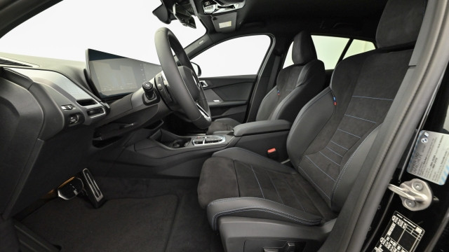 Bild 15: BMW 120i 5-Türer F70 B38