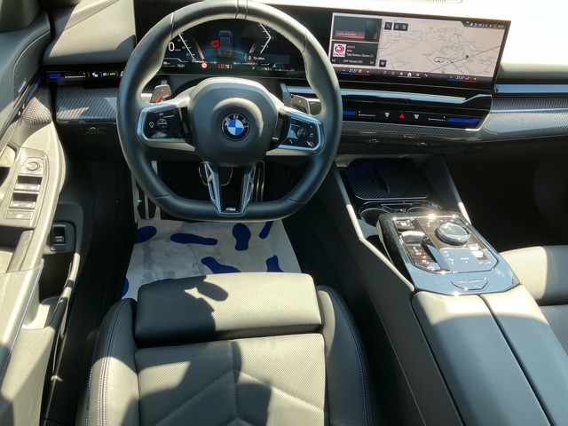 Bild 5: BMW 520d xDrive Limousine G60 B47
