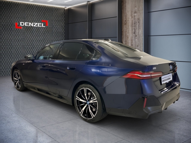 Bild 2: BMW i5 eDrive40 Limousine G60 HA0