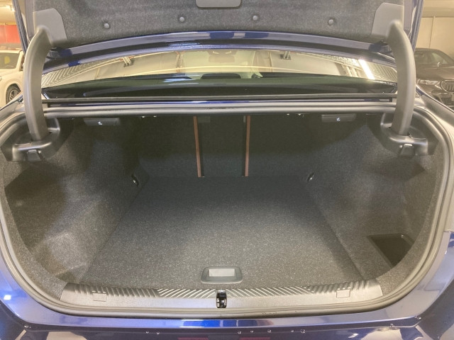 Bild 6: BMW i5 eDrive40 Limousine G60 HA0