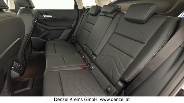 Bild 9: BMW 218d Active Tour B47