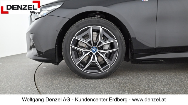 Bild 13: BMW i5 xDrive40 Limousine G60 XE2