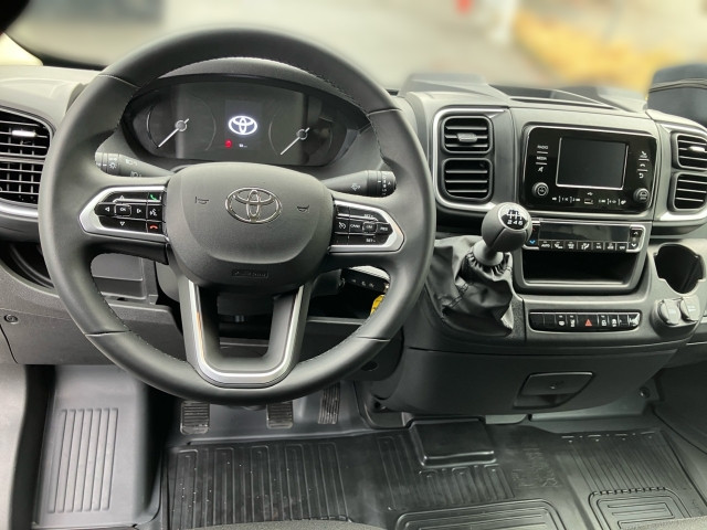 Bild 6: Toyota ProMax D140PS Kawa Prowork L3H2 35 MT