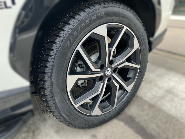 Bild 4: MG HS PHEV+ Luxury Teilleder Schwarz