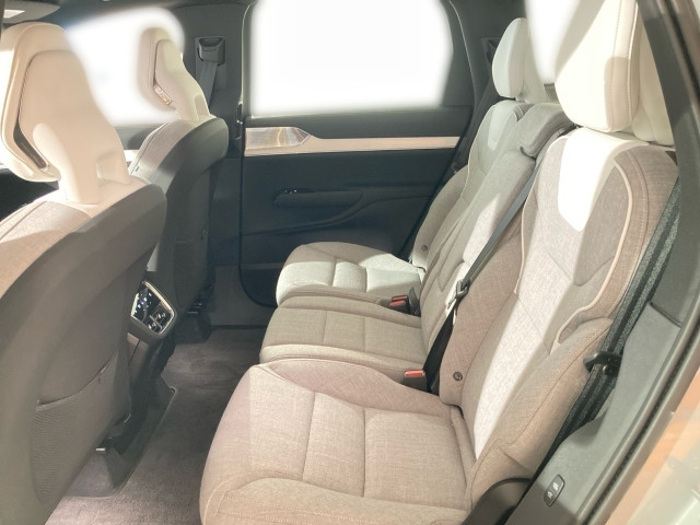 Bild 7: VOLVO PKW EX90 Twin Motor Performance Ultra 7 Sitze