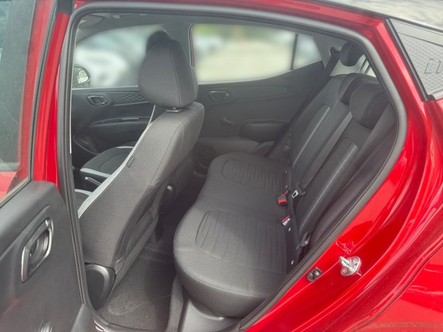 Bild 12: Hyundai i10 GO 1,0 MT