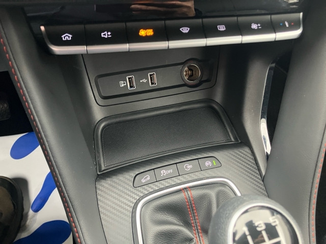 Bild 13: MG ZS 1.5 VTi Luxury