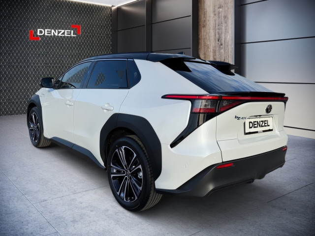 Bild 2: Toyota BZ4X FWD *STYLE PAKET*