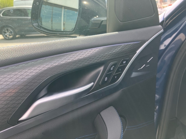 Bild 13: BMW X4 xDrive 20d 48 V A