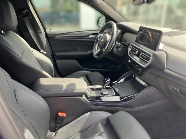 Bild 5: BMW X4 xDrive 20d 48 V A