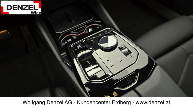 Bild 12: BMW i5 xDrive40 Limousine G60 XE2