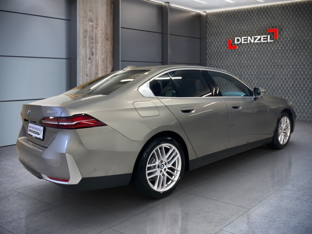 Bild 3: BMW 520d Limousine G60 B47