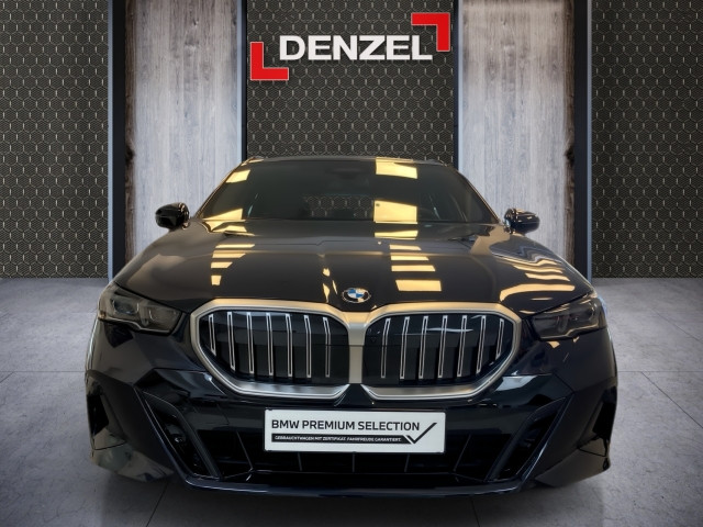 Bild 2: BMW 520d xDrive Touring G61 B47