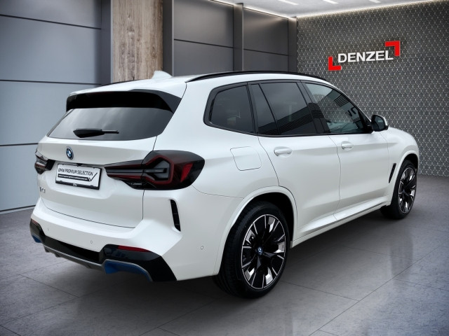 Bild 3: BMW iX3 G08 HA0
