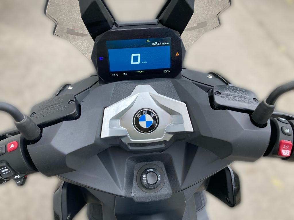 Bild 11: BMW Motorrad C 400 X
