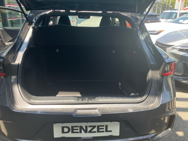 Bild 9: Lexus LBX Hybrid 136PS 2WD + Komfort Paket