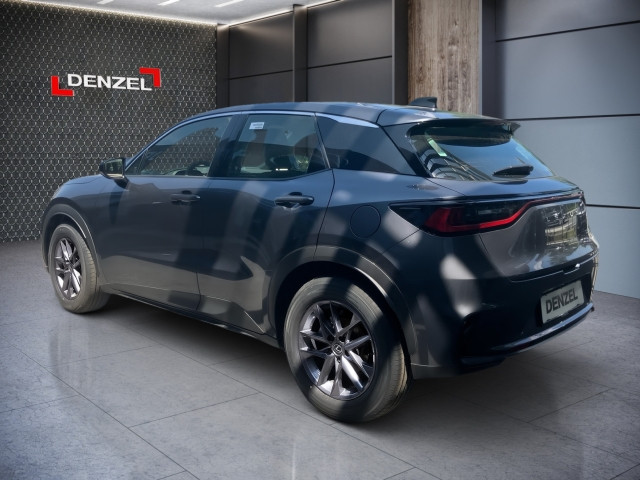 Bild 2: Lexus LBX Hybrid 136PS 2WD + Komfort Paket