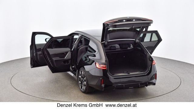 Bild 4: BMW i5 M50 xDrive Touring G61 XE2