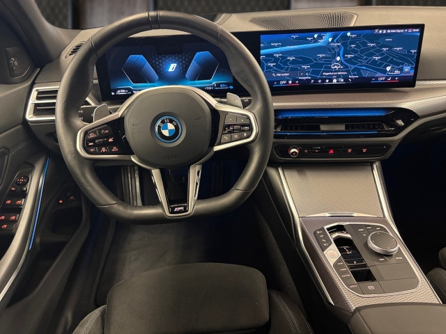 Bild 6: BMW 330exDrive Tour G21