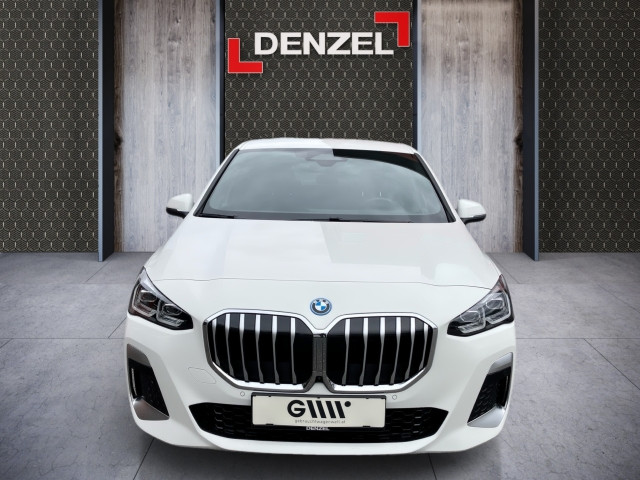 Bild 12: BMW 225e xDrive Active Tourer U06 XB2