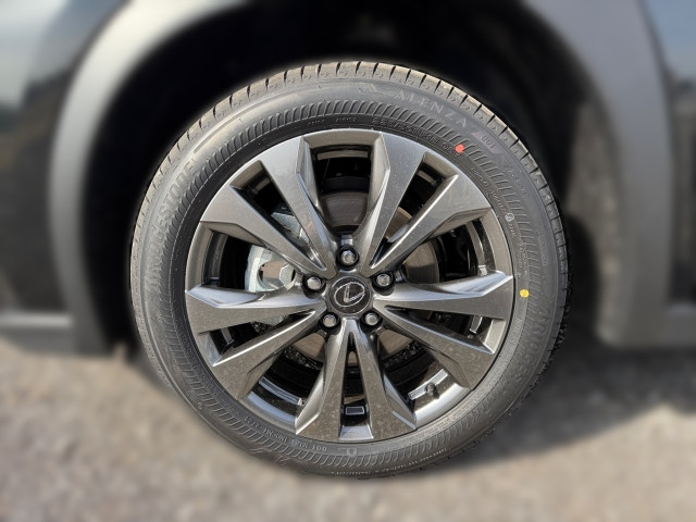 Bild 4: Lexus UX 300h F-Sport Design