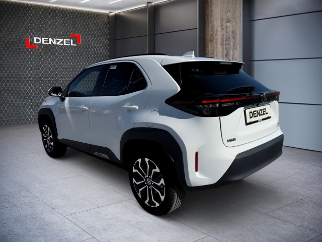 Bild 2: Toyota Yaris Cross 130 PS 4WD Active Drive + Safety Paket