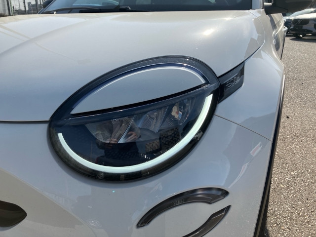 Bild 11: Fiat 600 Hybrid 100