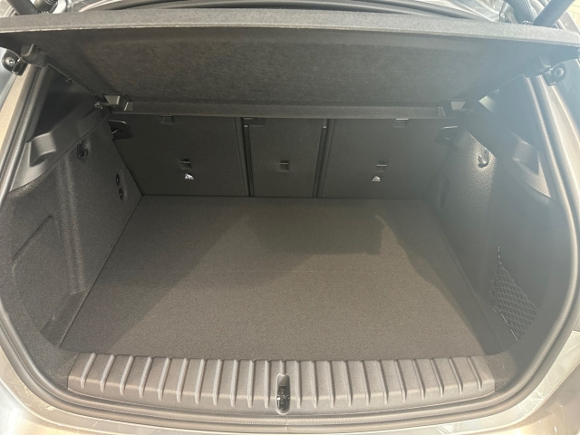 Bild 9: BMW 120d 5-Türer F70 B47