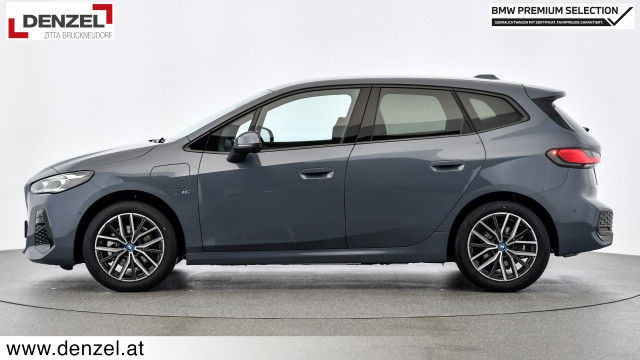 Bild 2: BMW 225e xDrive Active Tourer U06 XB2