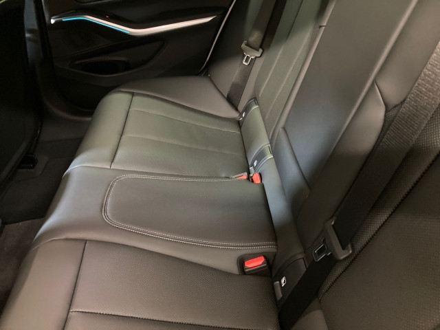 Bild 14: BMW 330e Touring G21 XB1