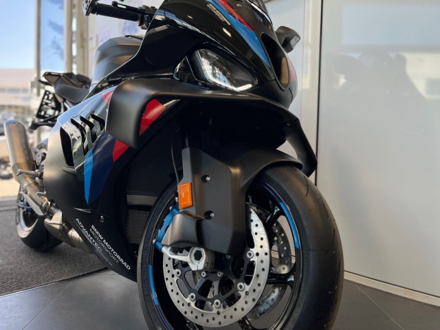 Bild 12: BMW Motorrad M 10000 RR